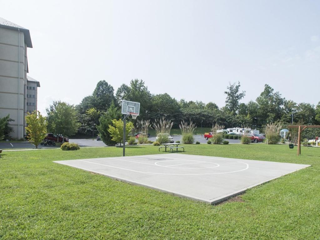 Mvc - Unit 5606 - Mountain Breeze 2 Apartment พิเจนฟอร์จ ภายนอก รูปภาพ